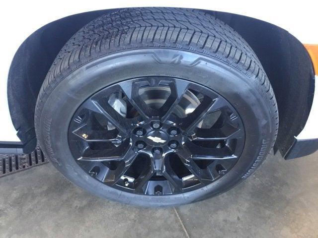 2022 Chevrolet Suburban 4WD High Country