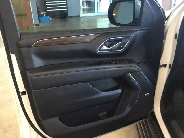2022 Chevrolet Suburban 4WD High Country