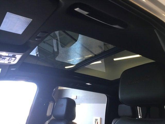 2022 Chevrolet Suburban 4WD High Country