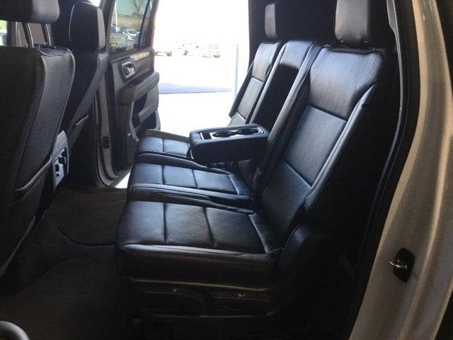 2022 Chevrolet Suburban 4WD High Country