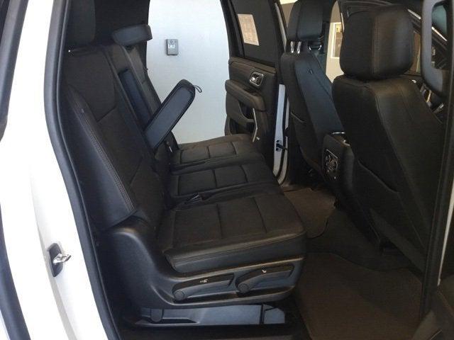 2022 Chevrolet Suburban 4WD High Country