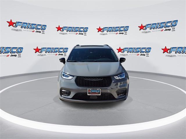 2025 Chrysler Pacifica Hybrid PACIFICA PLUG-IN HYBRID S APPEARANCE