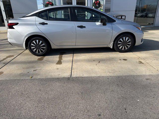 2024 Nissan Versa 1.6 S