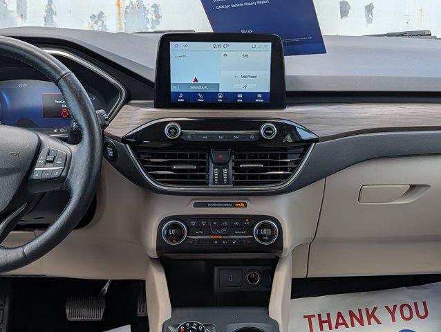 2020 Ford Escape Titanium Hybrid