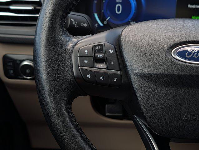 2020 Ford Escape Titanium Hybrid