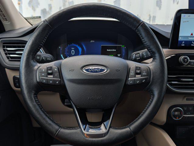 2020 Ford Escape Titanium Hybrid