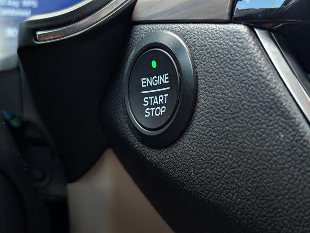 2020 Ford Escape Titanium Hybrid