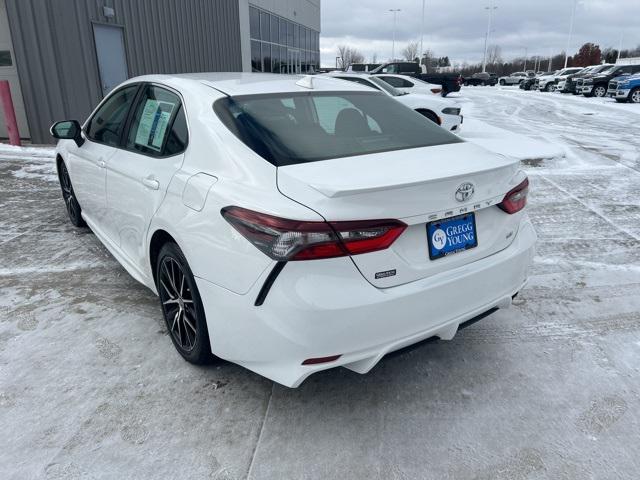 2021 Toyota Camry SE