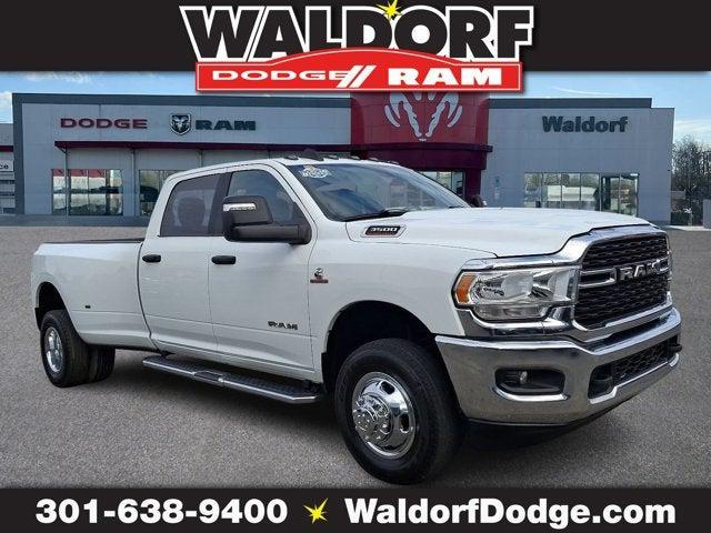 2023 RAM 3500 Big Horn Crew Cab 4x4 8 Box