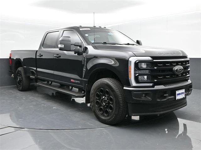 2023 Ford F-350 LARIAT