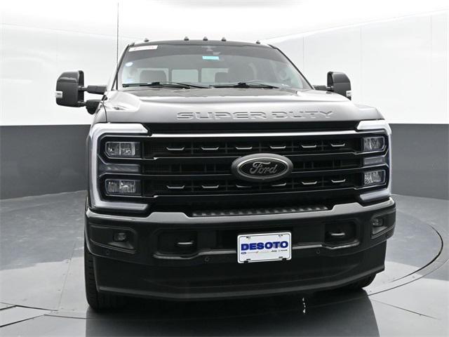 2023 Ford F-350 LARIAT