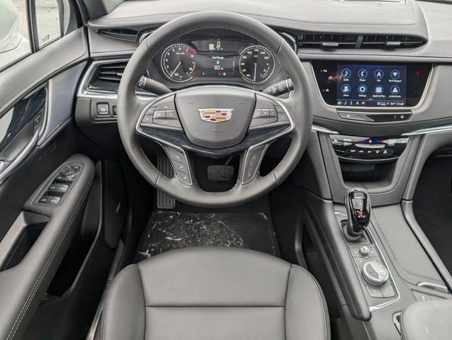 2025 Cadillac XT5 AWD Premium Luxury