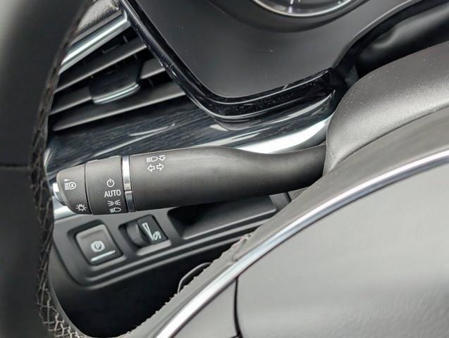 2025 Cadillac XT5 AWD Premium Luxury