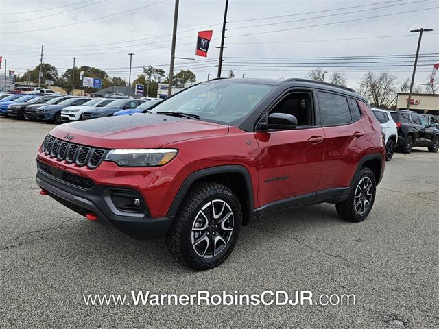 2025 Jeep Compass COMPASS TRAILHAWK 4X4