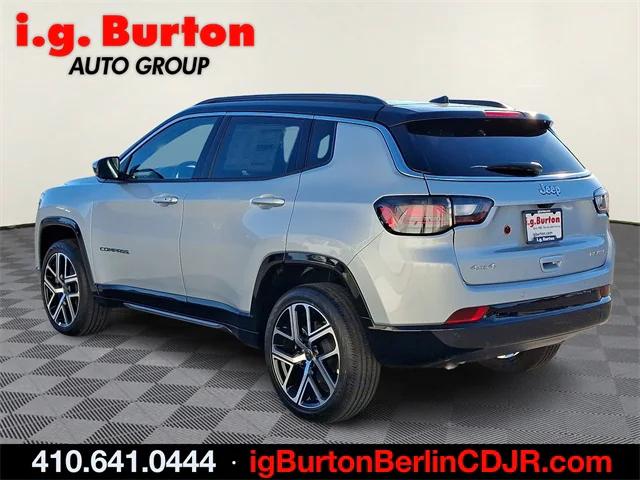 2025 Jeep Compass COMPASS LIMITED 4X4