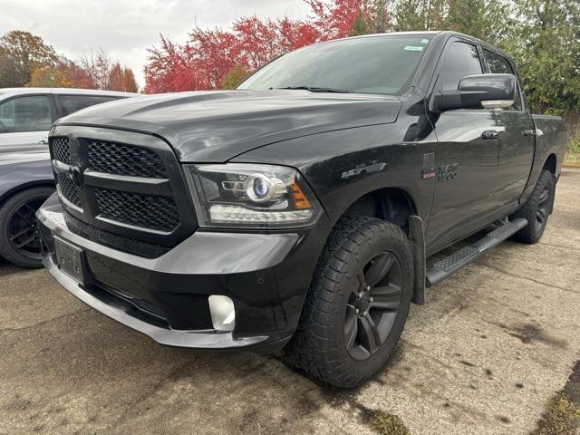 2018 RAM 1500 Night Crew Cab 4x4 57 Box