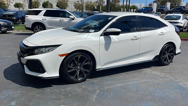 2018 Honda Civic Sport 13