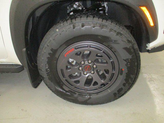 2025 Nissan Frontier Crew Cab PRO-4X 4x4
