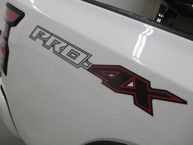 2025 Nissan Frontier Crew Cab PRO-4X 4x4