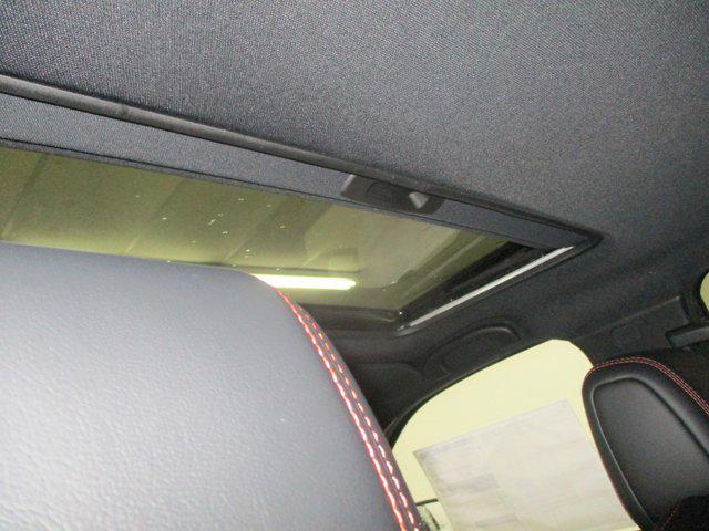 2025 Nissan Frontier Crew Cab PRO-4X 4x4