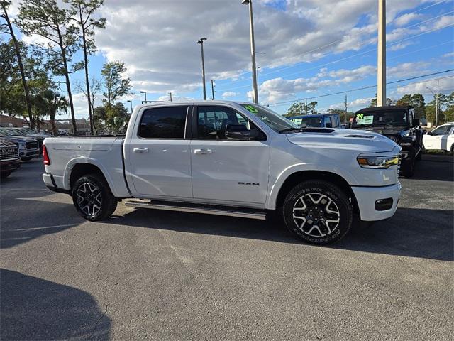 2025 RAM Ram 1500 RAM 1500 LARAMIE CREW CAB 4X4 57 BOX