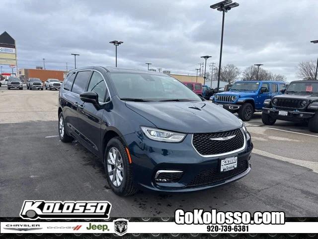 2025 Chrysler Pacifica PACIFICA SELECT AWD