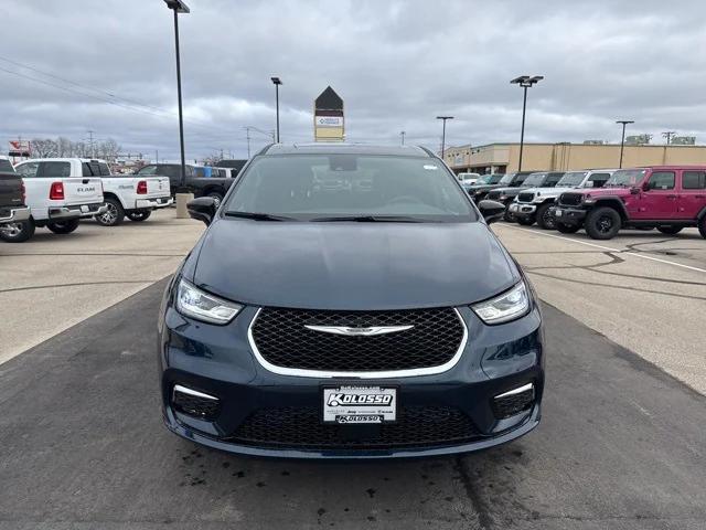 2025 Chrysler Pacifica PACIFICA SELECT AWD