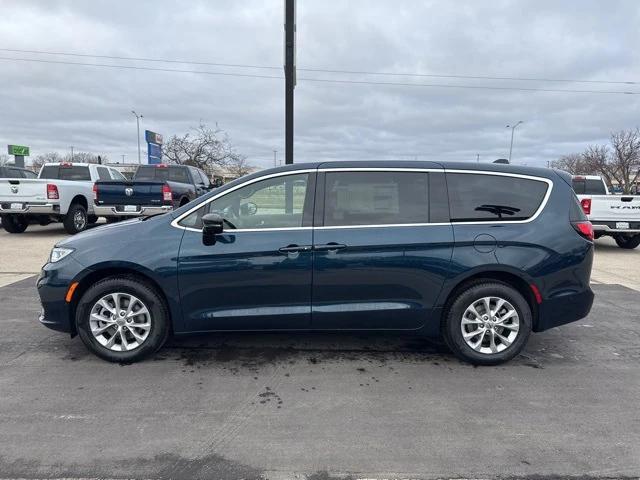 2025 Chrysler Pacifica PACIFICA SELECT AWD