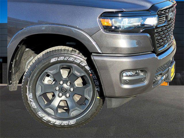 2025 RAM Ram 1500 RAM 1500 BIG HORN CREW CAB 4X4 57 BOX