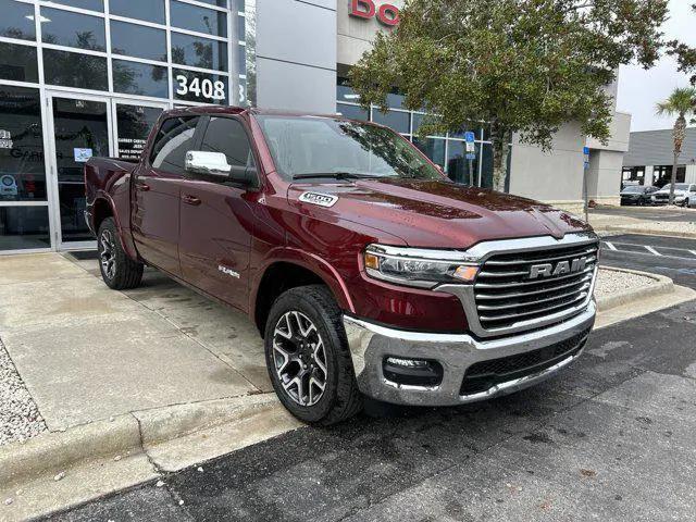 2025 RAM Ram 1500 RAM 1500 LARAMIE CREW CAB 4X4 57 BOX