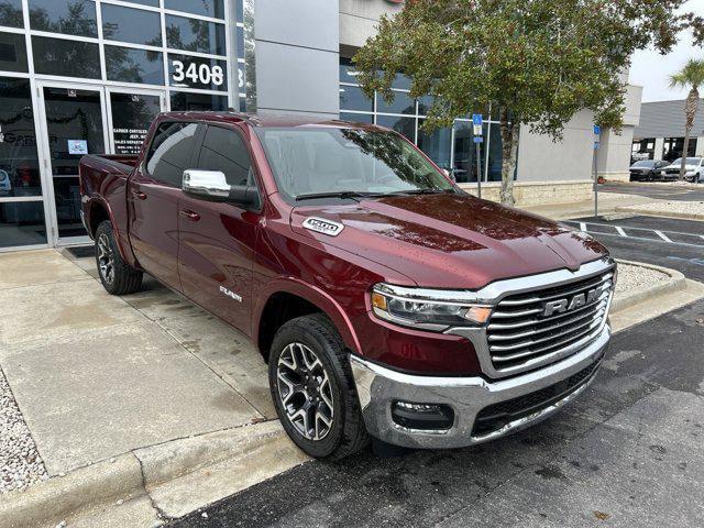 2025 RAM Ram 1500 RAM 1500 LARAMIE CREW CAB 4X4 57 BOX