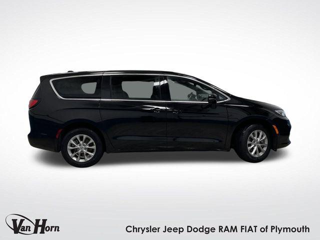 2025 Chrysler Pacifica PACIFICA SELECT AWD