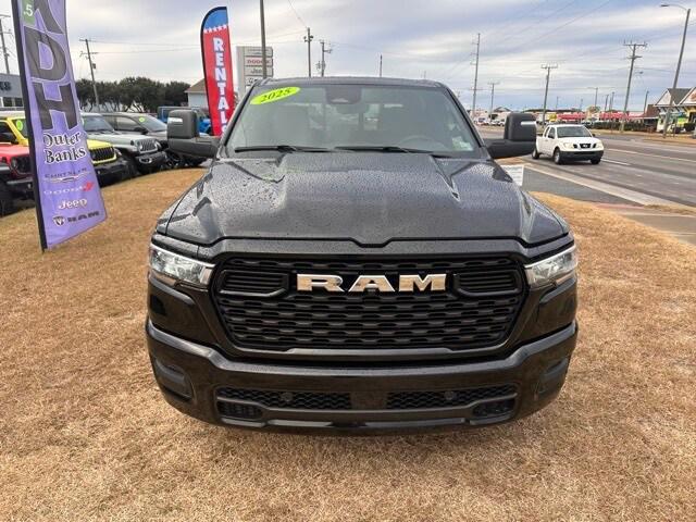 2025 RAM Ram 1500 RAM 1500 BIG HORN CREW CAB 4X4 64 BOX