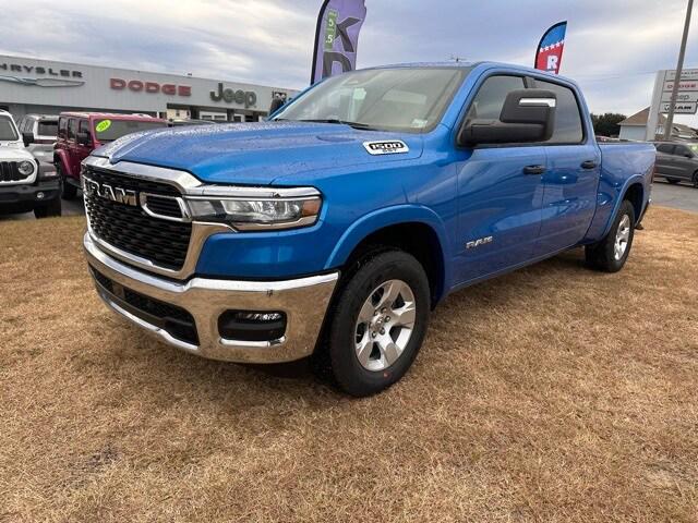 2025 RAM Ram 1500 RAM 1500 BIG HORN CREW CAB 4X4 64 BOX