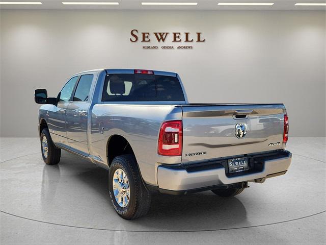 2024 RAM 2500 Laramie Crew Cab 4x4 64 Box