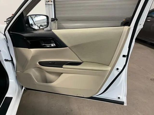 2016 Honda Accord LX