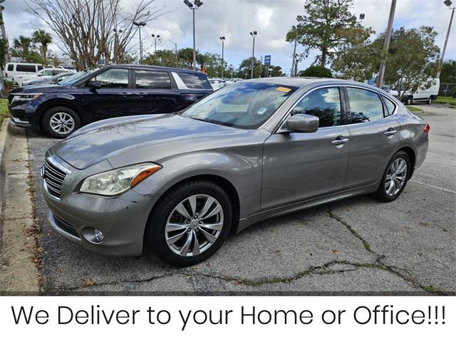 2013 Infiniti M37