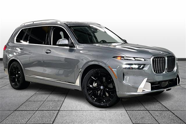 2023 BMW X7