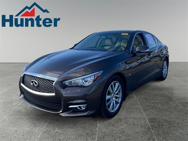 2015 Infiniti Q50