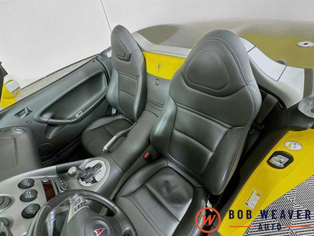 2007 Pontiac Solstice Base