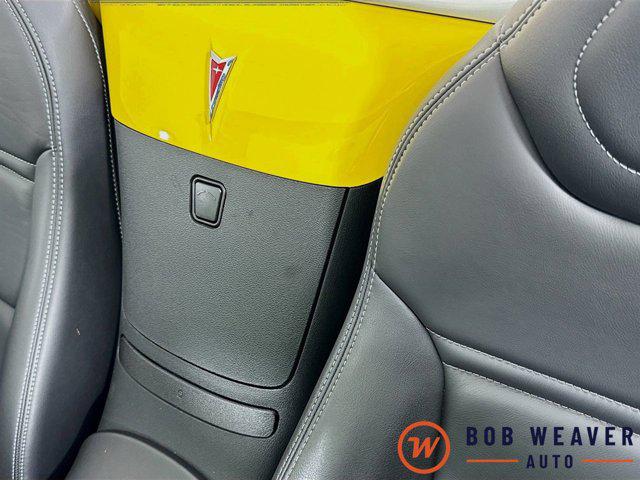 2007 Pontiac Solstice Base