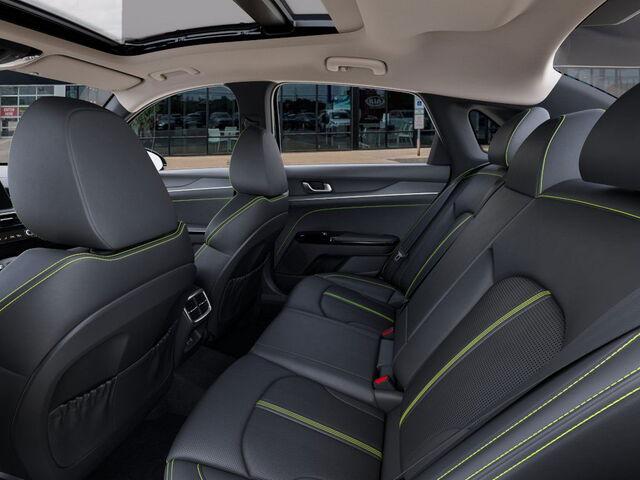 2025 Kia K5 GT