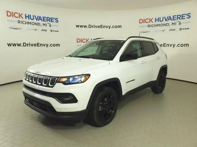 2022 Jeep Compass Latitude Lux 4x4 for sale in Richmond, MI