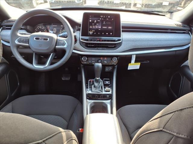 2025 Jeep Compass COMPASS SPORT 4X4