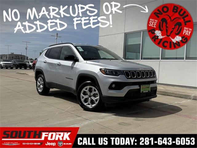 2025 Jeep Compass COMPASS LATITUDE 4X4