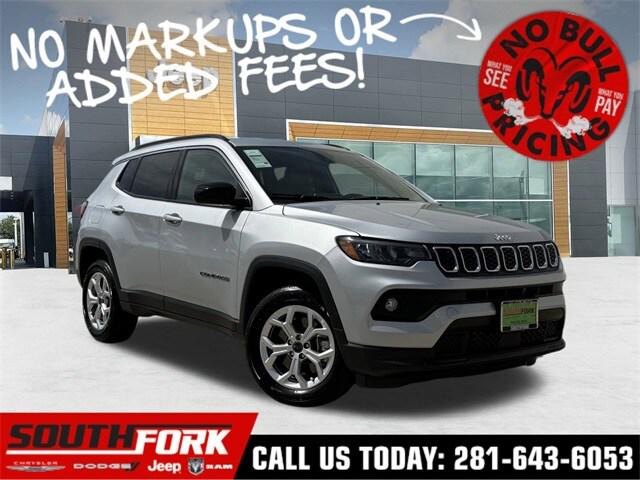 2025 Jeep Compass COMPASS LATITUDE 4X4