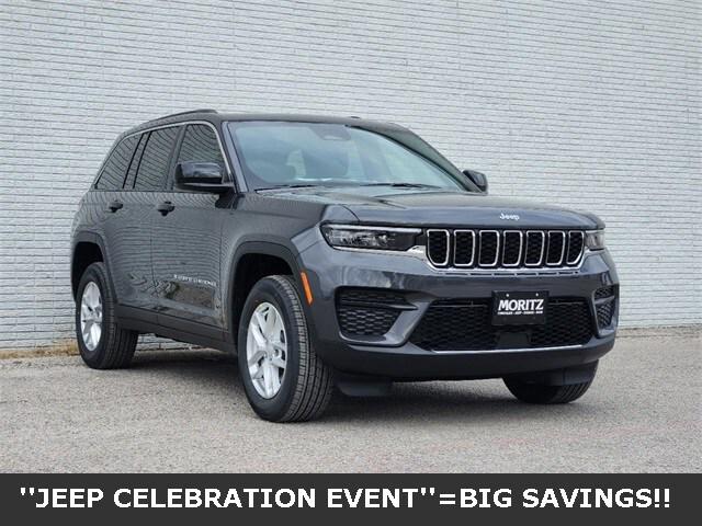 2025 Jeep Grand Cherokee GRAND CHEROKEE LAREDO X 4X4