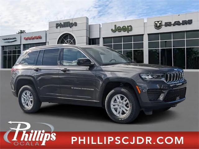 2025 Jeep Grand Cherokee GRAND CHEROKEE LAREDO 4X2