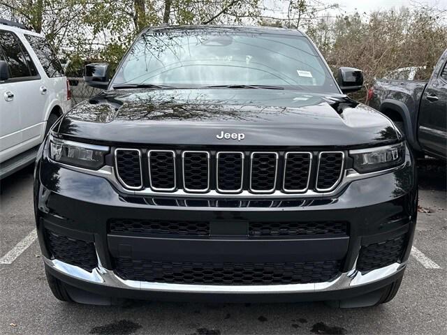 2025 Jeep Grand Cherokee GRAND CHEROKEE L LAREDO 4X4
