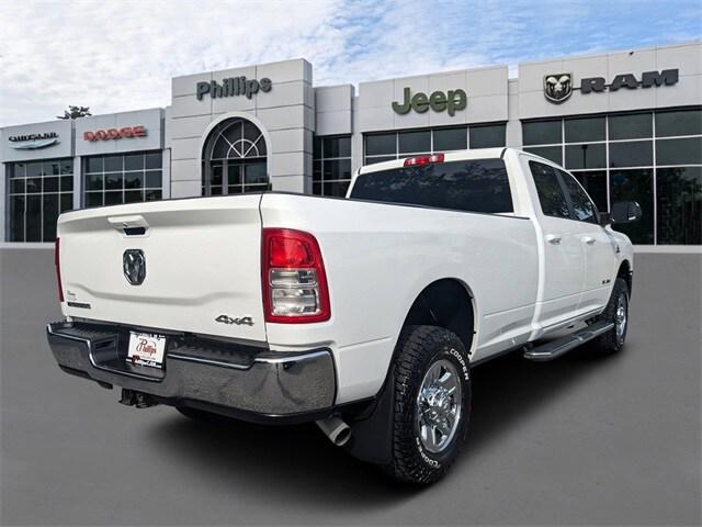2020 RAM 2500 Big Horn Crew Cab 4X4 8 Box